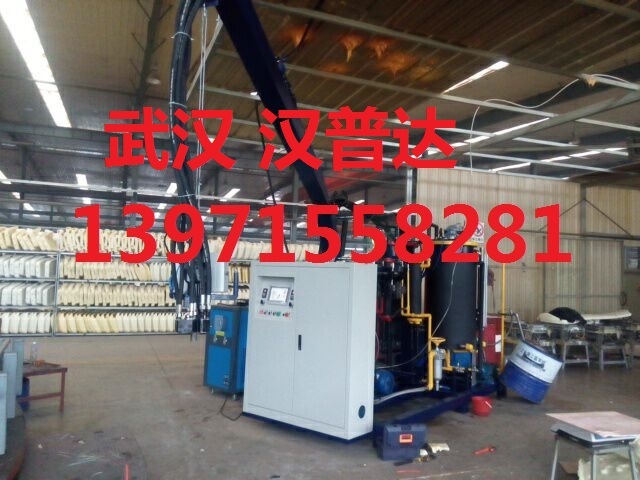 pu玩具发泡机 pu玩具发泡设备 pu玩具灌注机