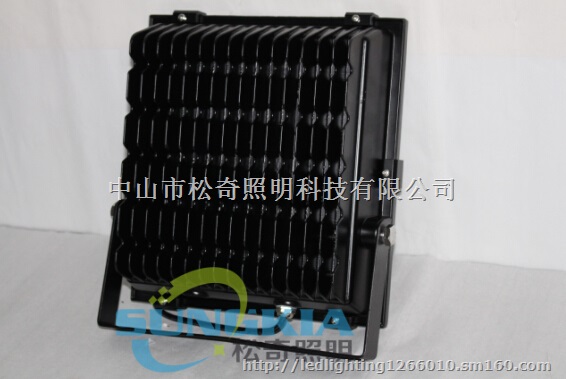 厂家直销足瓦LED新款投光灯高效节能投光灯100w