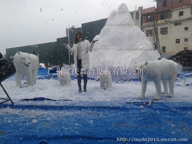 广州暖场雪花机出租活动雪花机楼盘商场造雪机包操作