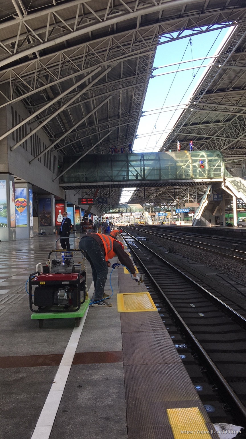 南京道路划线-道路交通标志线的知识-南京目赏交通