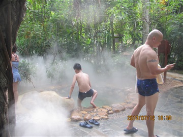 特色冷雾泡温泉、水上乐园雾森冷雾降温造景