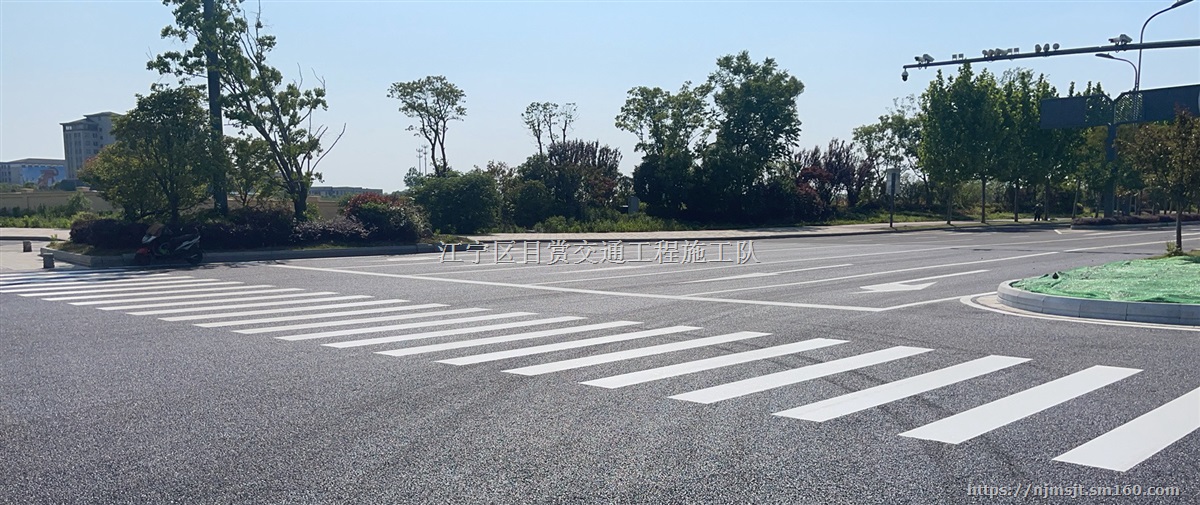 南京道路划线-厂区道路划线有两种施工方法，南京目赏