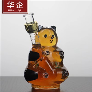 河间华企生产熊猫造型酒瓶手工艺酒瓶高硼硅玻璃泡酒瓶